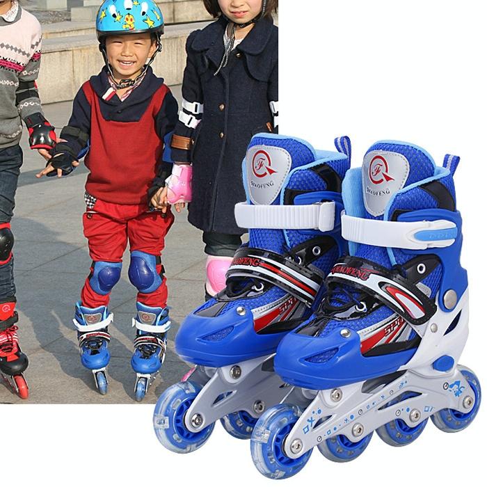 Flash Straight Row Roller Skating Shoes Suit for Kids and Adults - Medium Size - Pink